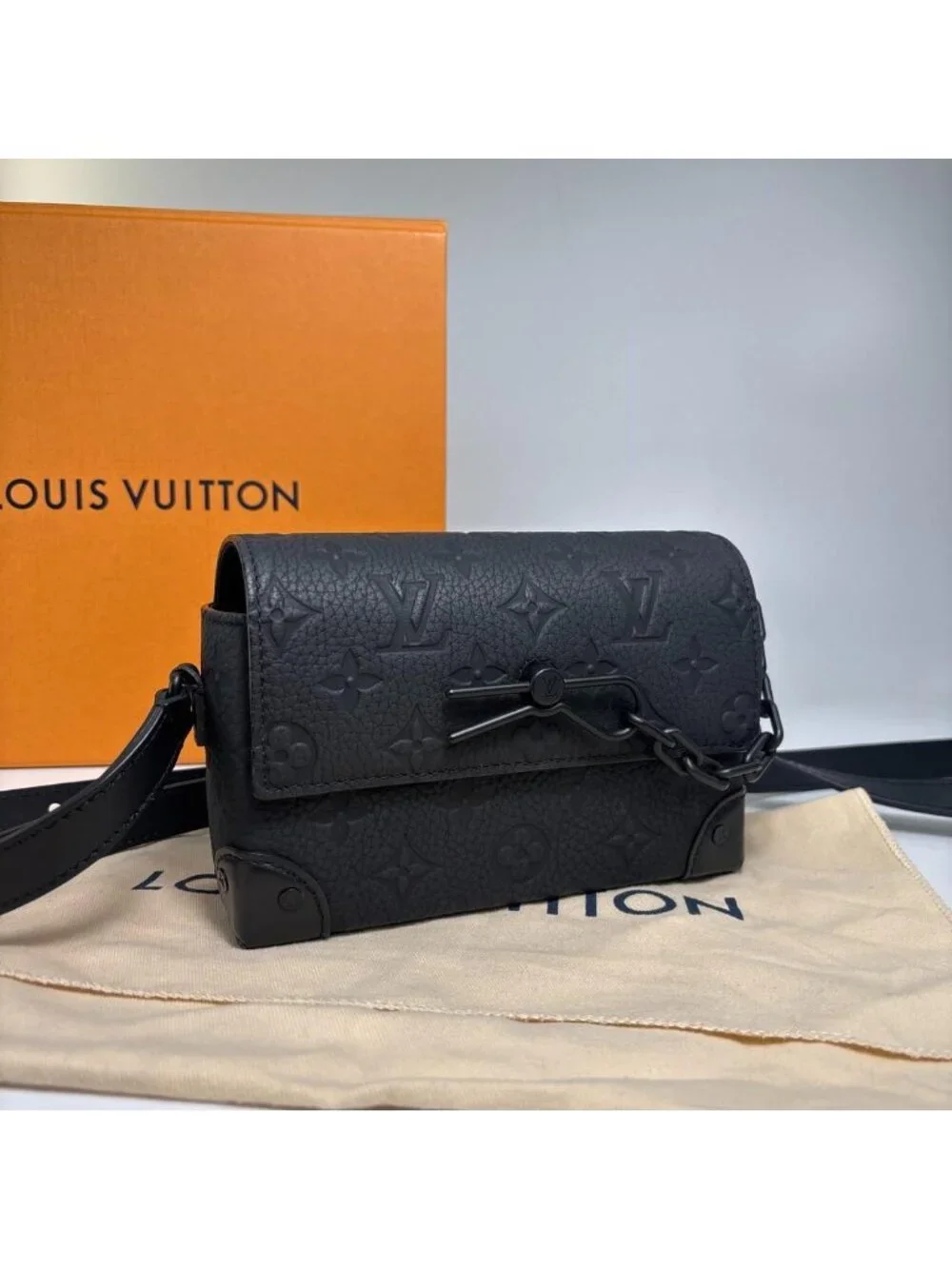 Louis Vuitton name louis